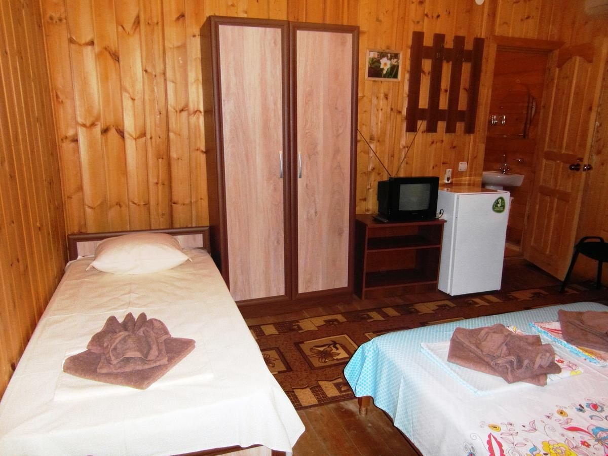 Эко-Отель Гагра Gagra Exterior photo